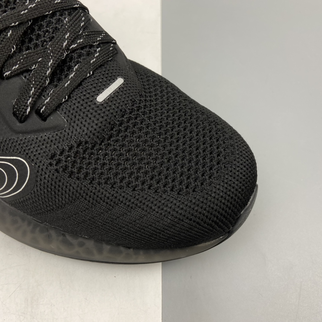 P230 AD Alphaboost Beyond M 阿尔法针织网面 升级爆米花材质休闲运动套脚慢跑鞋 CG3418