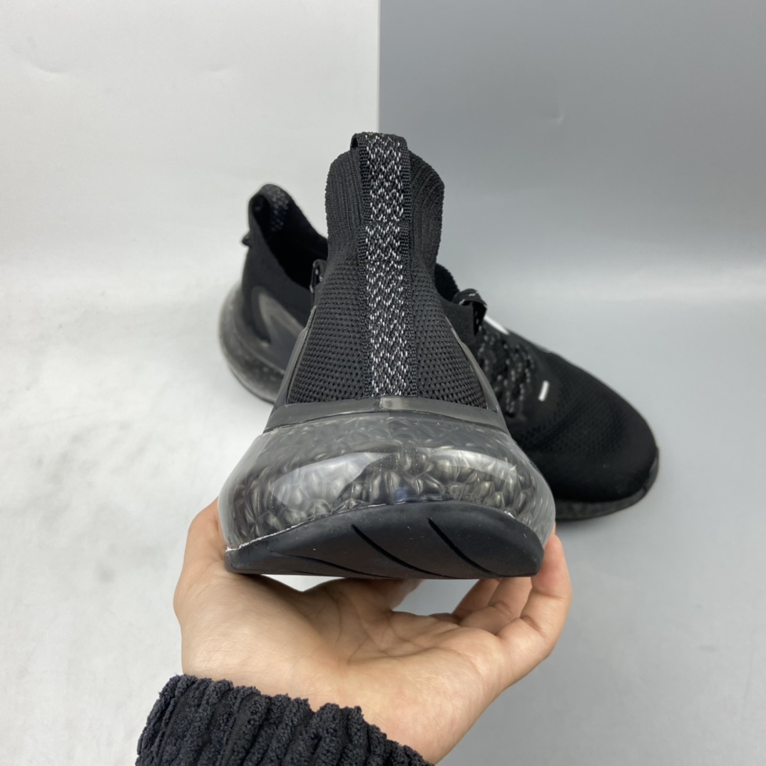 P230 AD Alphaboost Beyond M 阿尔法针织网面 升级爆米花材质休闲运动套脚慢跑鞋 CG3418