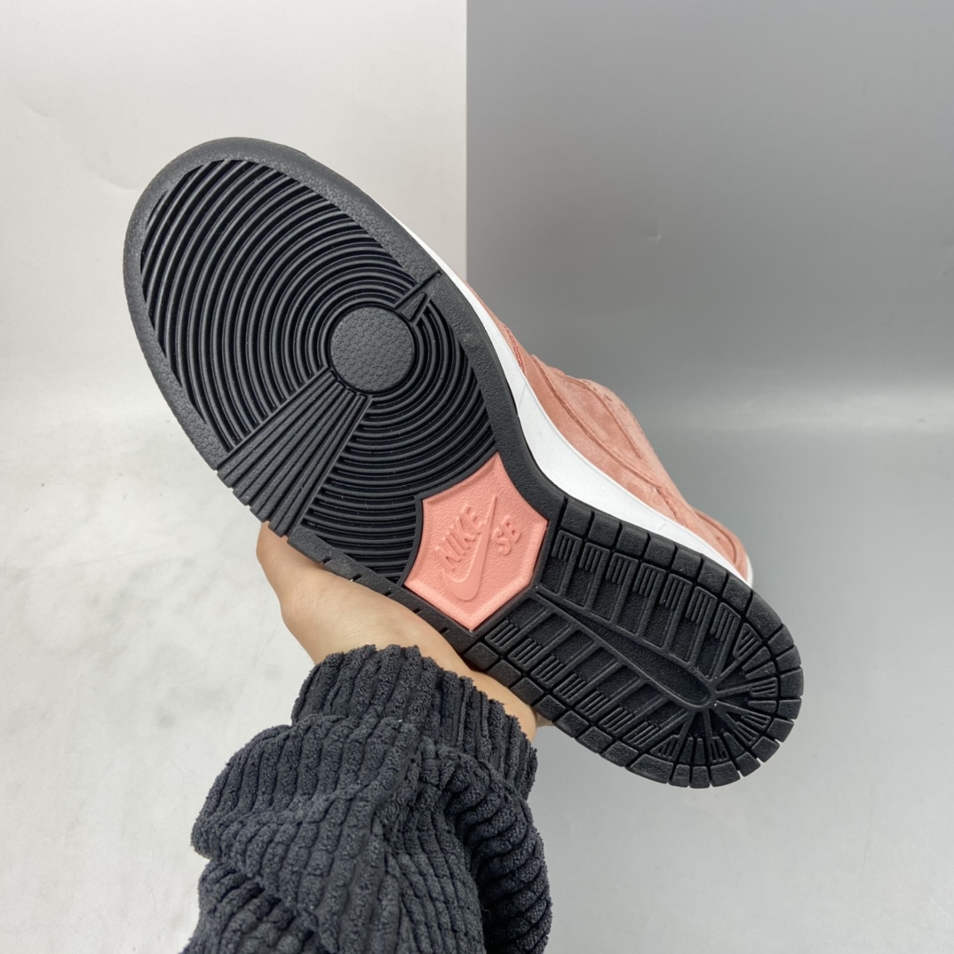 P280 Nike SB Dunk Low“PiNike”麂皮粉三文鱼 粉白绒面扣碎篮板时尚休闲板鞋 CV1655-600