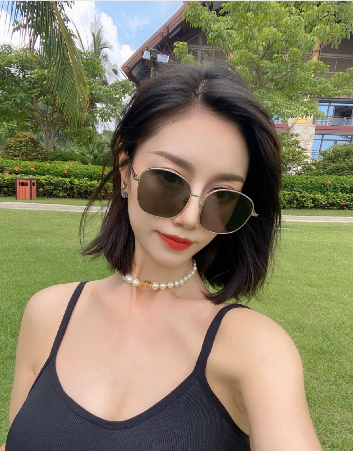 Dior 30 Montaigne Pearl Choker necklace gold-tone metal white pearl 35cm