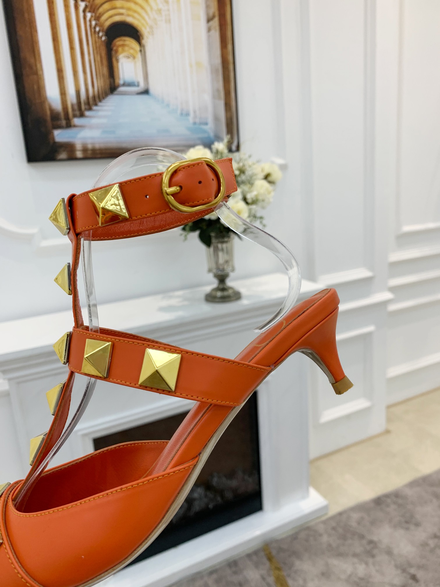 Valentino Valentino primavera y verano nuevos zapatos remachados en el nuevo ------- ¡------- último