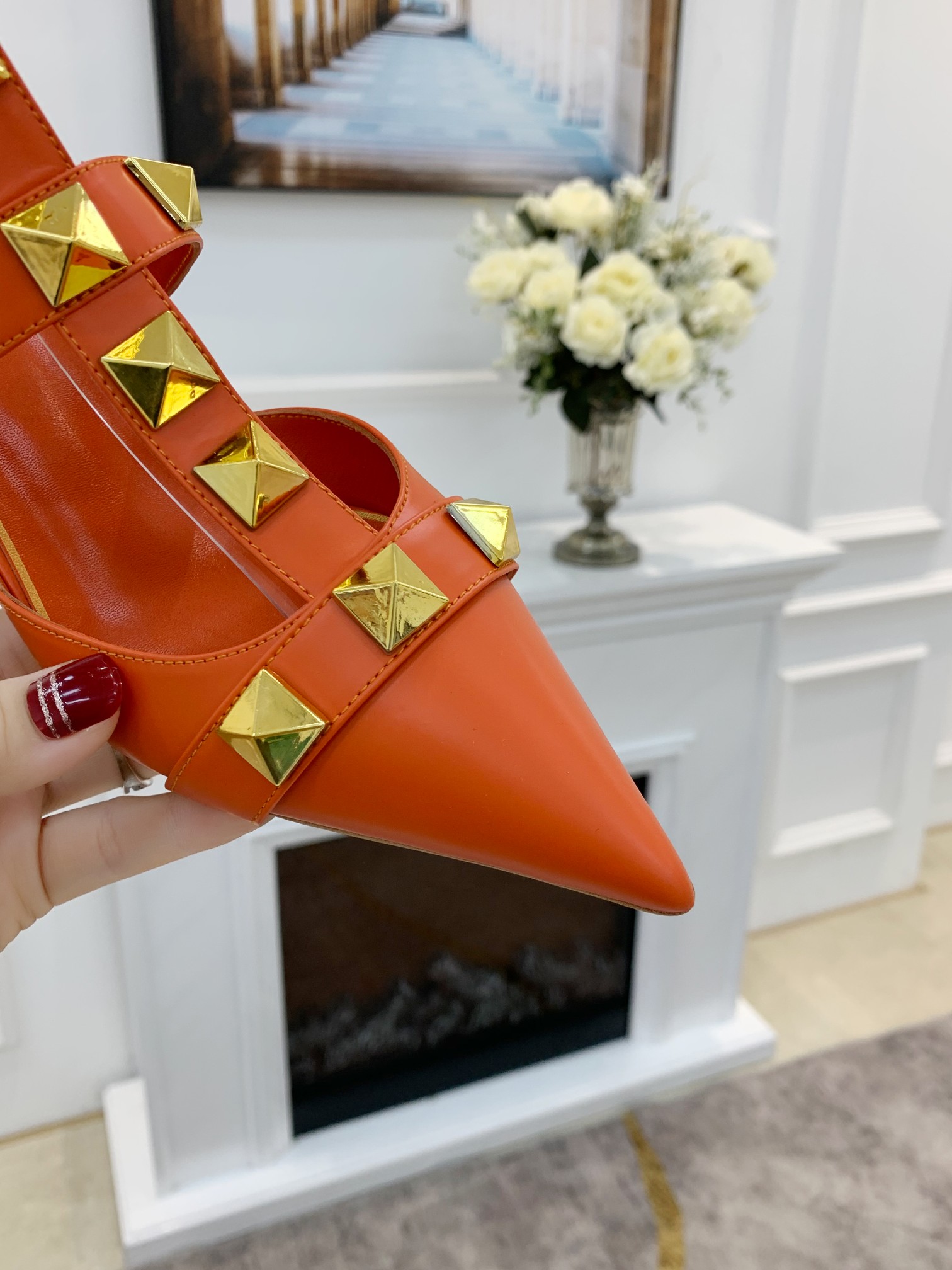 Valentino Valentino primavera y verano nuevos zapatos remachados en el nuevo ------- ¡------- último