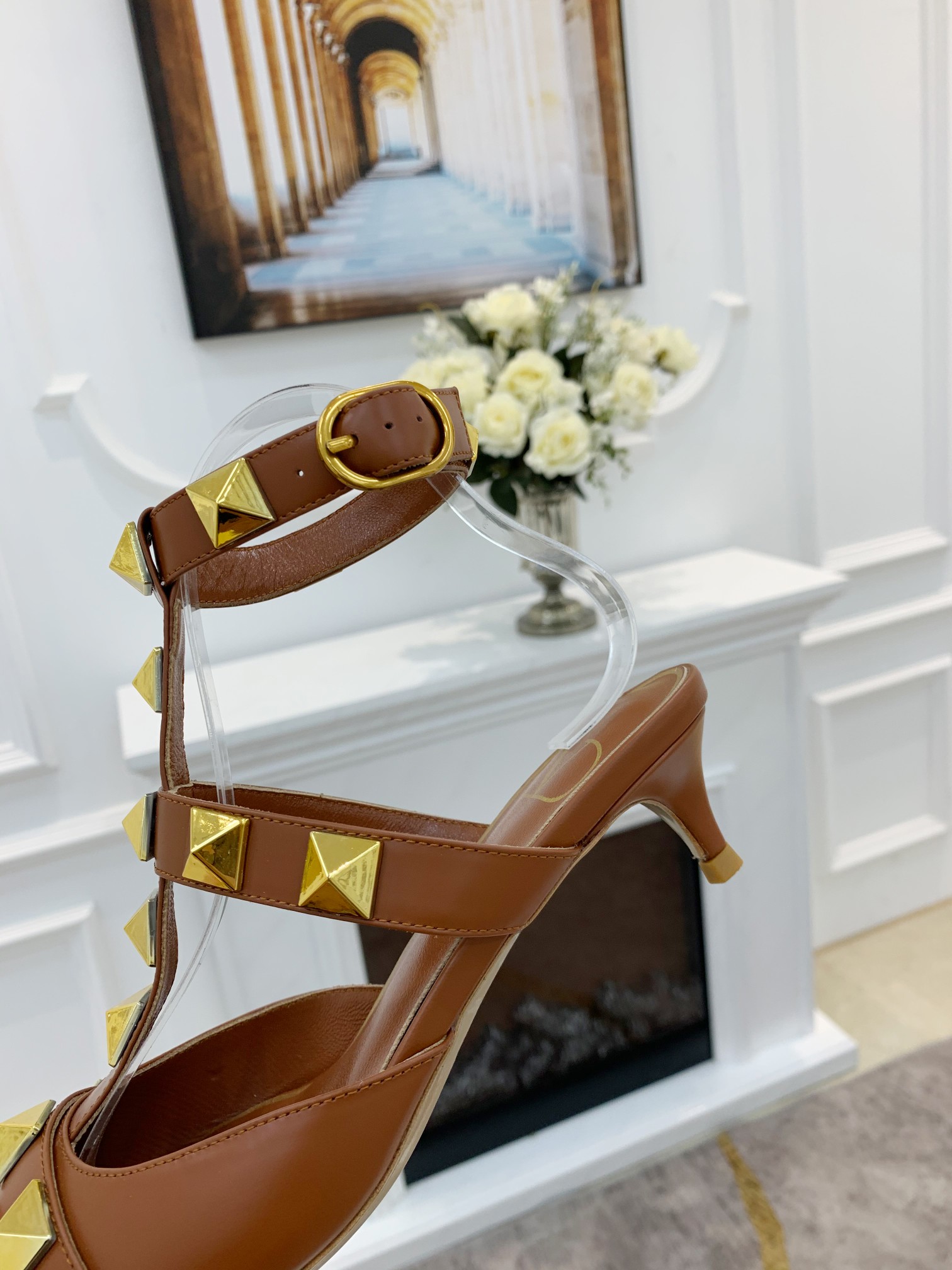 Valentino Valentino primavera y verano nuevos zapatos remachados en el nuevo ------- ¡------- último
