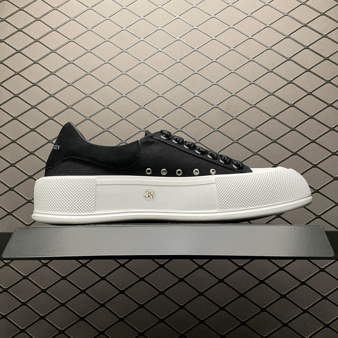 380 Alexander McQueen 麦昆 21S 新款 低帮休闲运动鞋