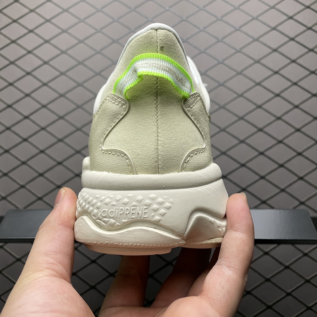 180 AD 阿迪 Ozweego Celox M 水管2.0  复古休闲运动鞋GZ7279