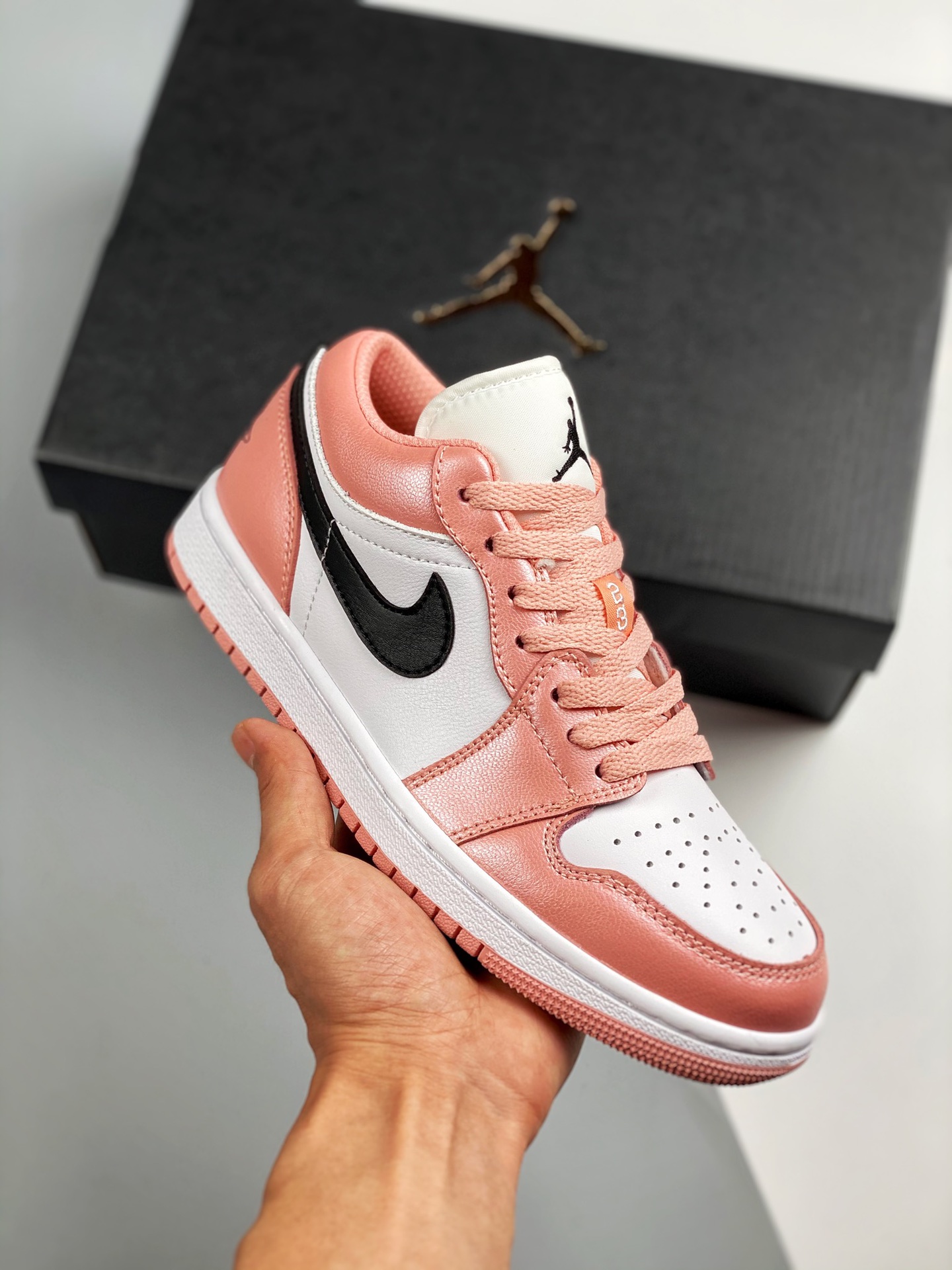 Air Jordan 1 Low rosa ártico, color oficial sincronizado, producto de nivel original, sin suela común, forma tridimensi…