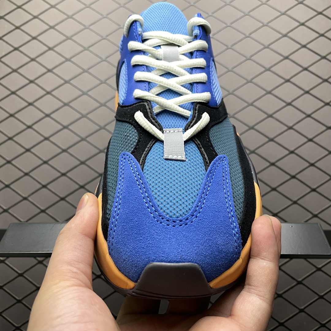 450 纯原版本 AD 阿迪 YEEZY Boost 700 ” Bright Blue ” 蓝橙 侃爷椰子 3M反光 复古老爹鞋 GZ0541