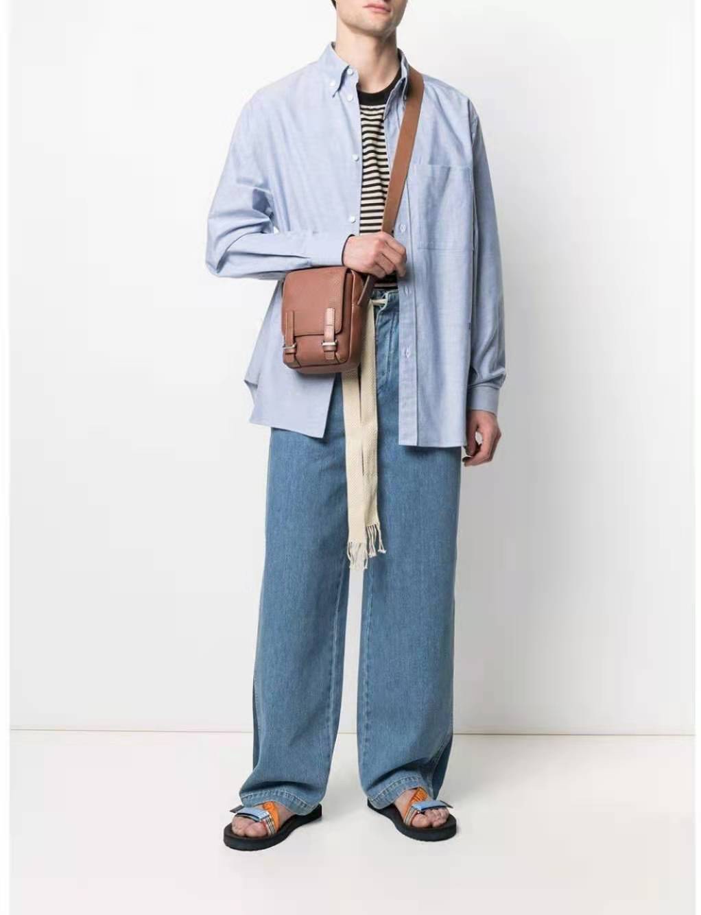 Loewe超小号Military Crossbody军用斜挎包 B553P59X01棕色