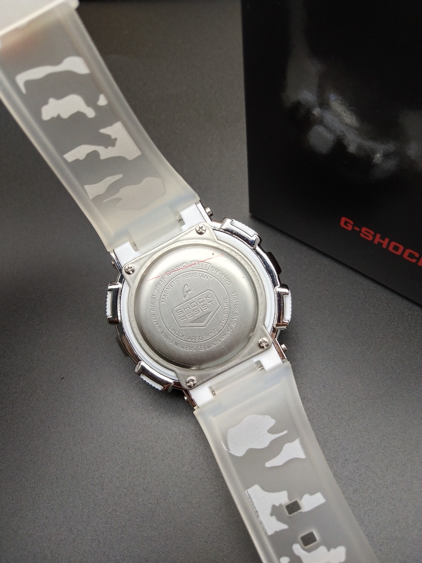 💰110 新款，新配色。 卡西欧手表男gshock黑暗海洋钢铁之心海神限量版不屈之光，唤醒经典再造经典，以GA-110系列为原型，让经典进化重生，金属表壳系列GM-110，释出三款瞩目配色，为腕间打造三款风格各异的腕「尚」重兵器。👍