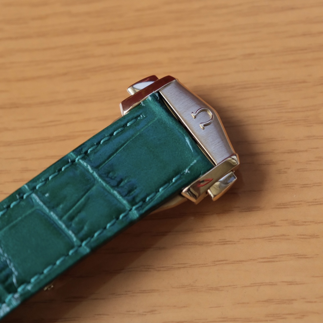 Omega 海马系列 机械表包,手表 7