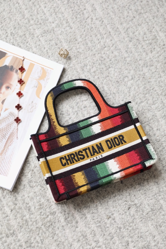 Dior Book Tote Handbags Tote Bags Customize The Best Replica
 Embroidery Fashion Mini