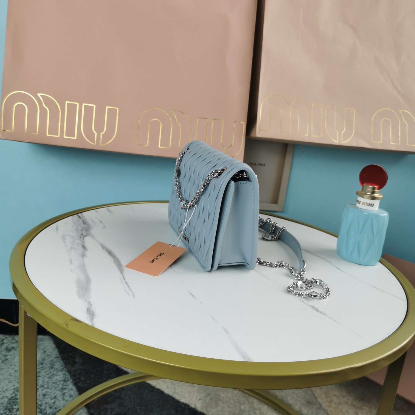 MIUMIU缪缪Matelasse皱褶纹图案顶级进口小羊皮手袋5BP065