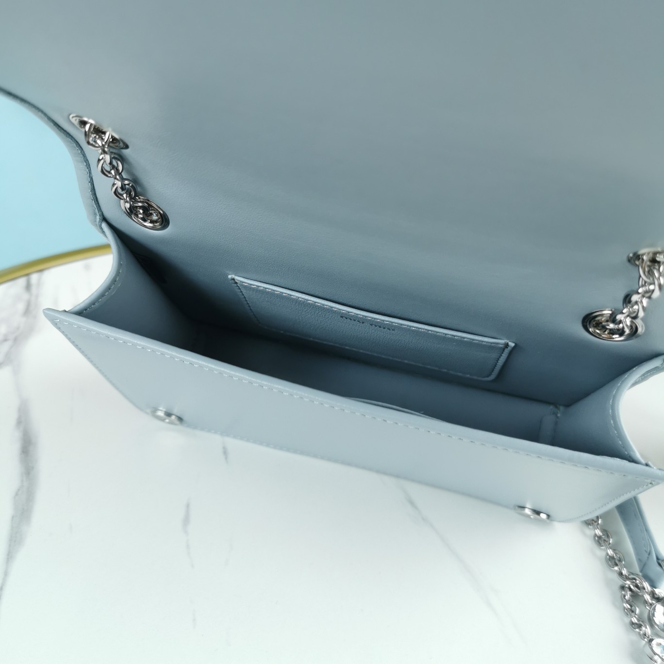 MIUMIU缪缪Matelasse皱褶纹图案顶级进口小羊皮手袋5BP065