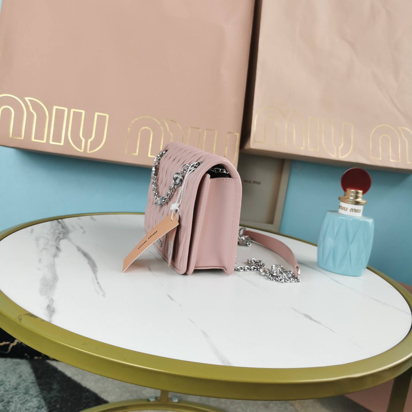 MIUMIU缪缪Matelasse皱褶纹图案顶级进口小羊皮手袋5BP065