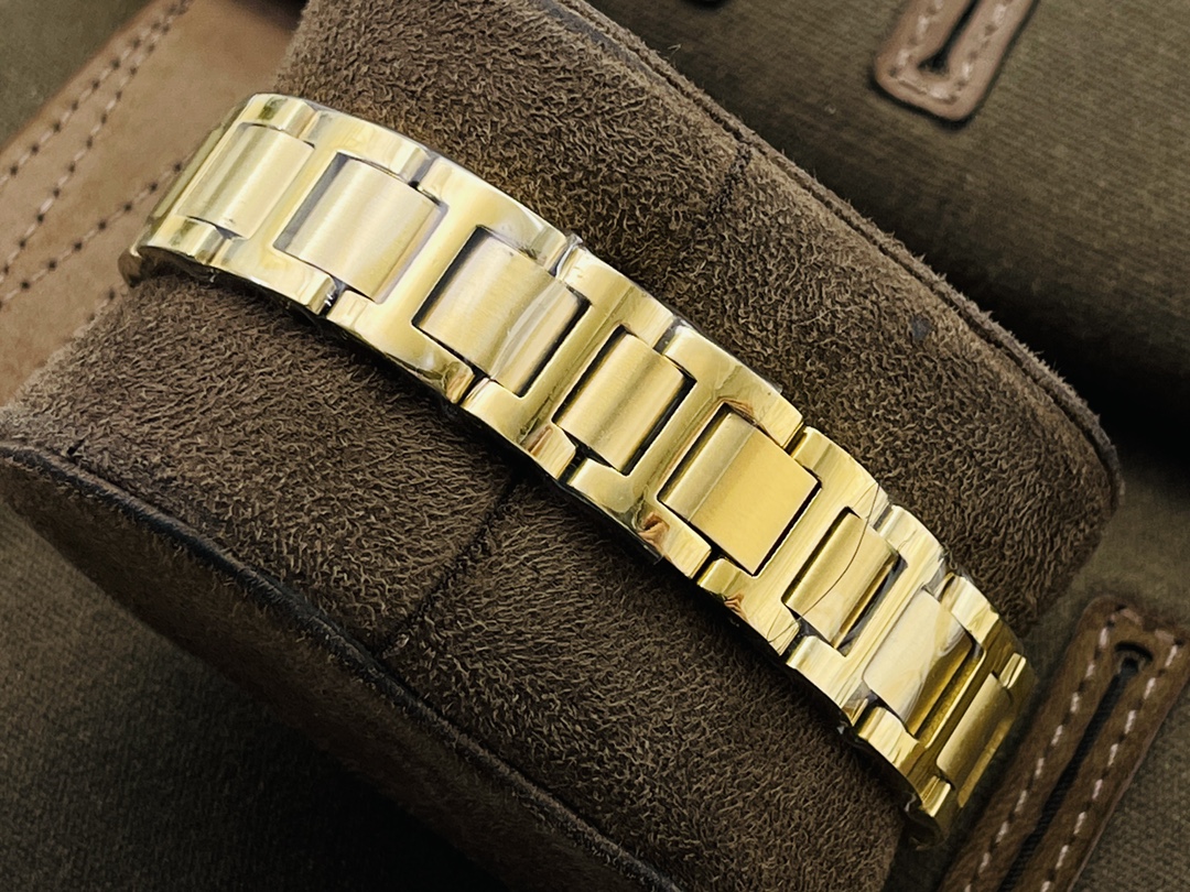 Cartier Factory推荐 卡家蓝气球女款腕表