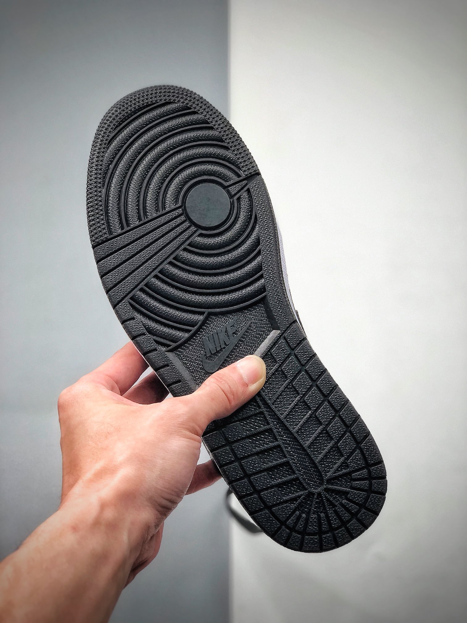 200  Air Jordan 1 Retro  Low Se 低帮 黑扣碎 AJ1 乔丹1代 aj1 乔1  CK3022-008