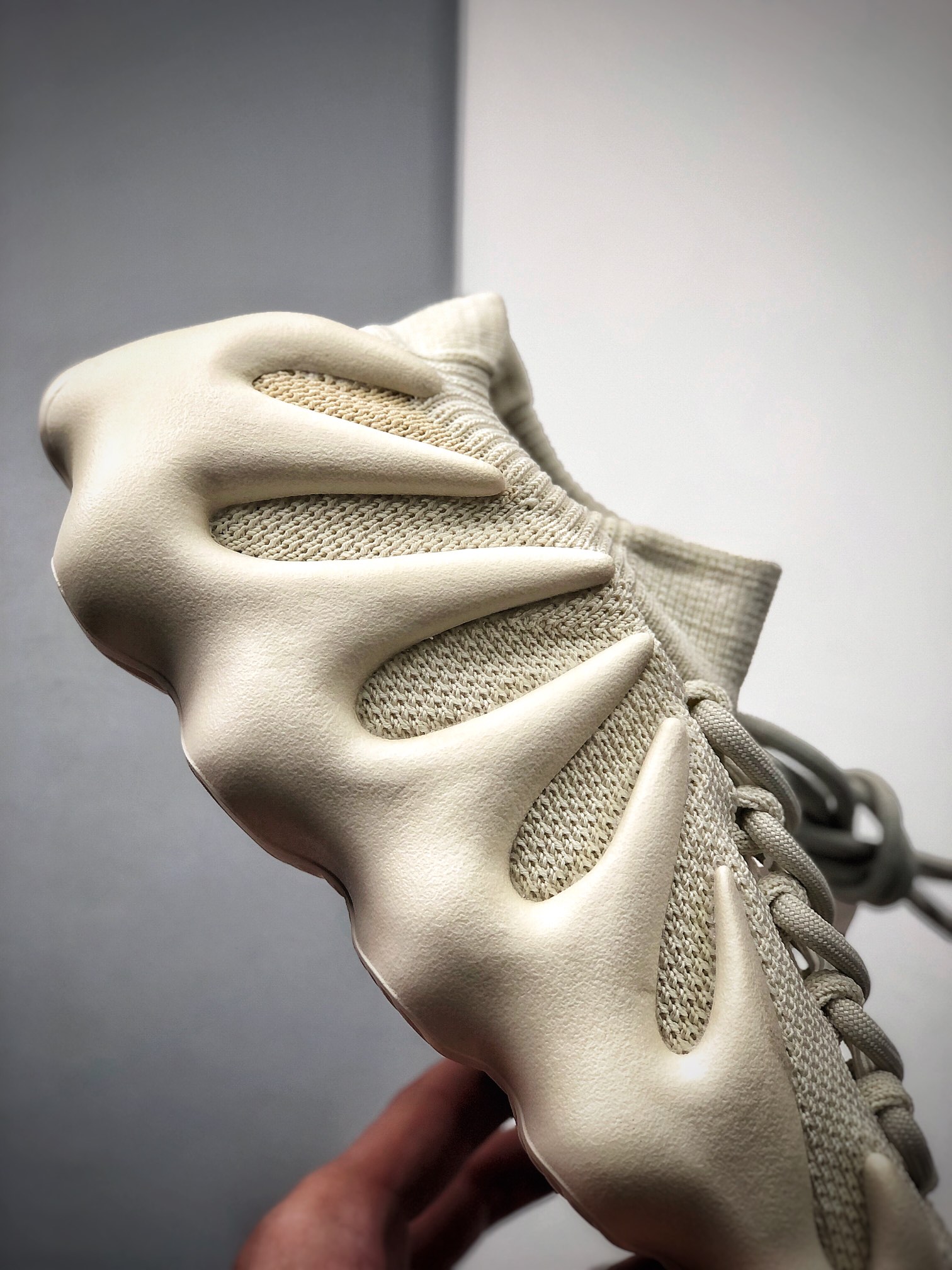 240  Adidas Yeezy 450 Cloud White 灰白双层面版本 H68038