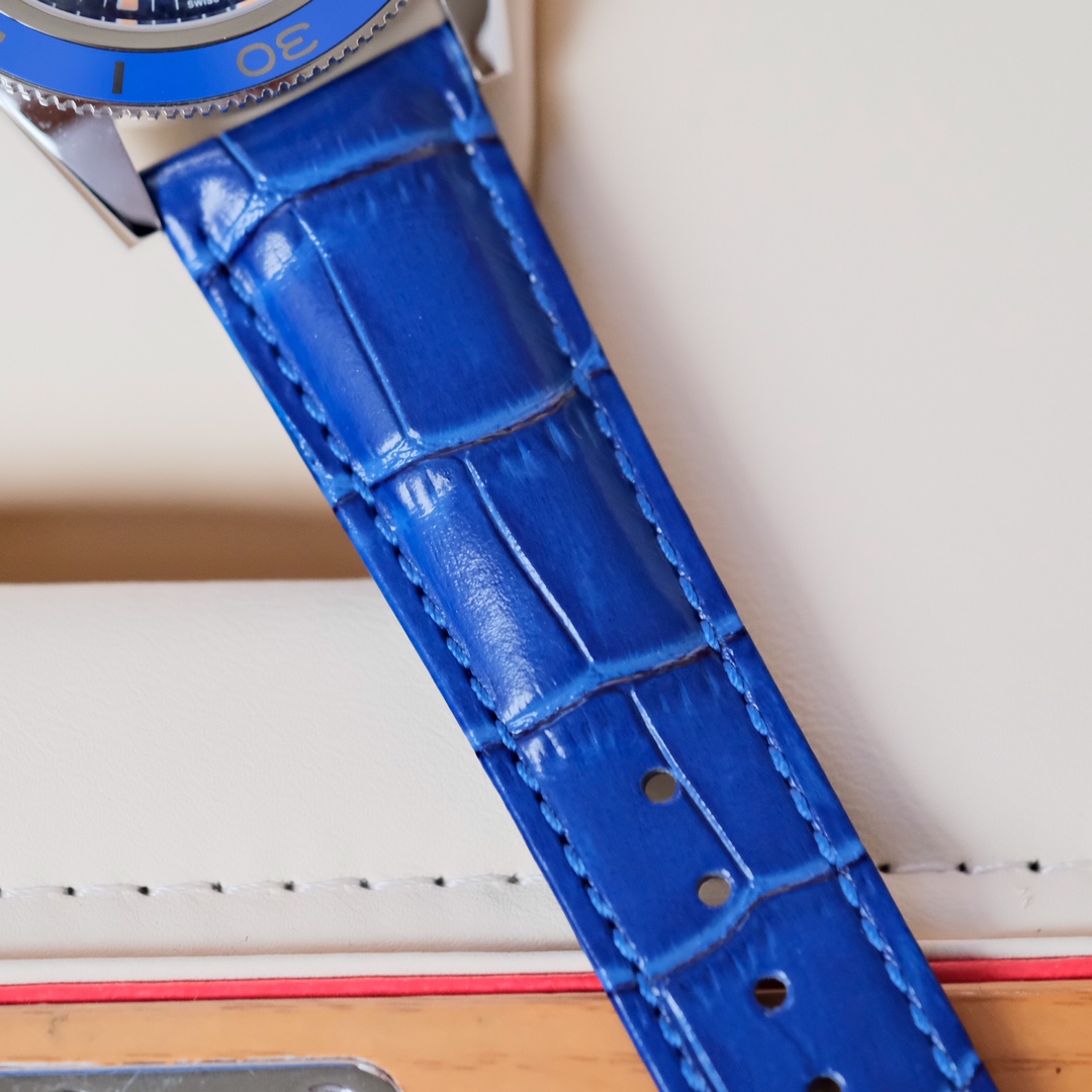 Omega 海马系列 潜水表包,手表 7