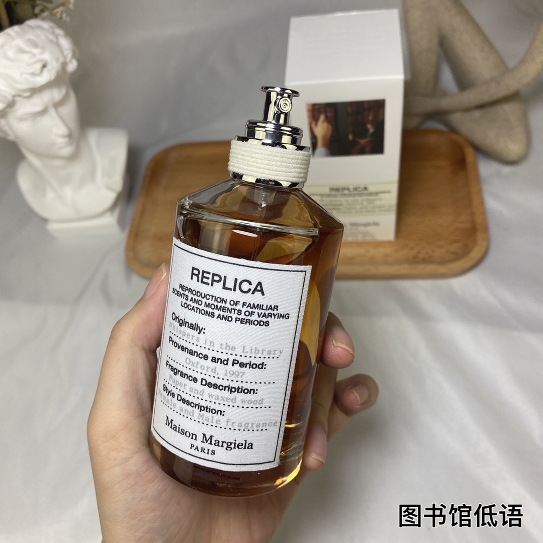 Maison Margiela REPLICA Whispers in the Library Eau de Toilette 100ml Unisex 4 i1619589843 9103 2
