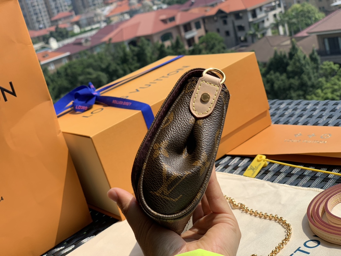 非市场普通货 进口皮料半钢五金 m40717尺寸24-14-5㎝ 推荐一款L*V家随手就能背出去逛街的f