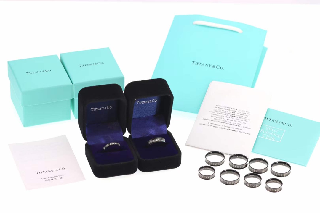Tiffany & Co. Tiffany&Co. 1837钛金情侣戒指