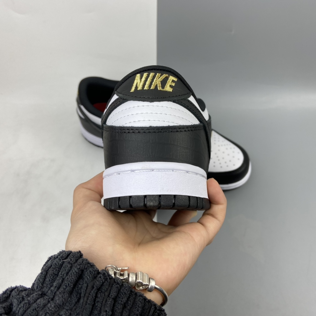 P320 Supreme x Nike SB Dunk Low 联名款休闲运动滑板鞋 DH3228-102