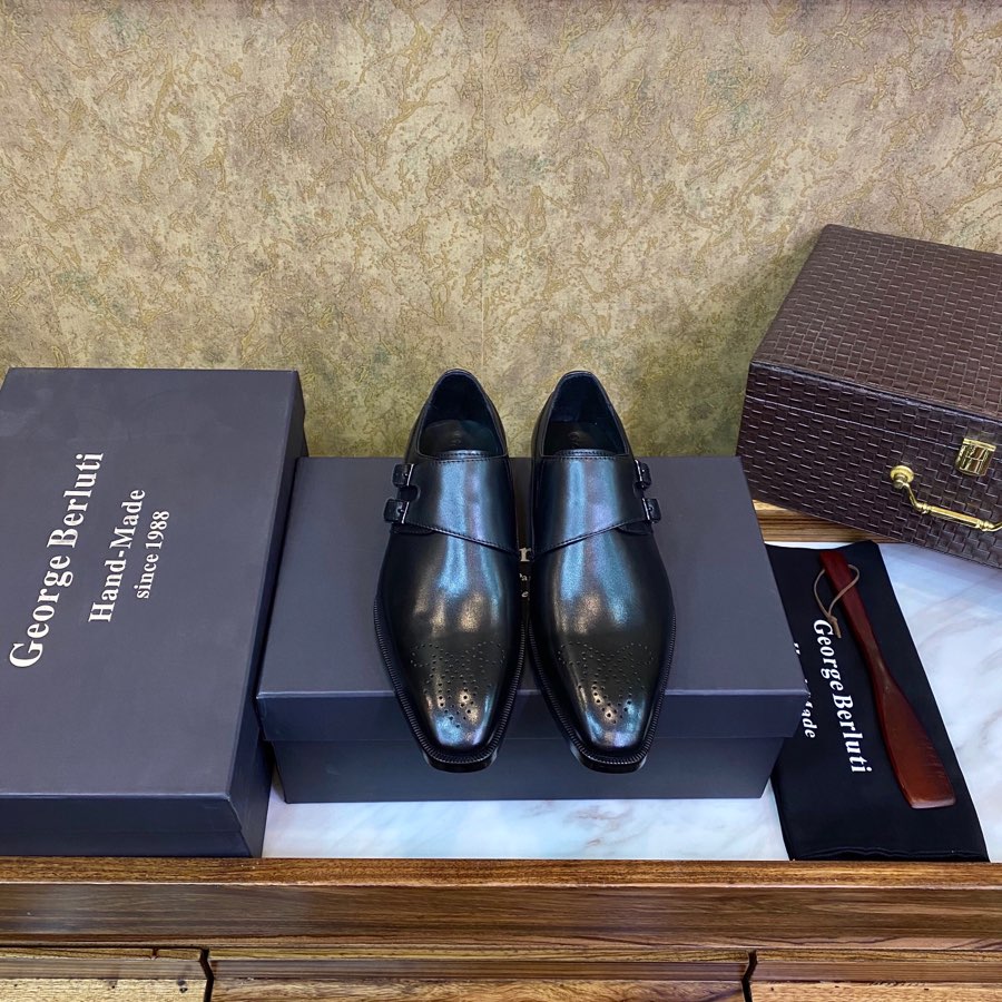 NO:278529,This year's counter Berlu i finally ships the most expensive shoes in the world, with the promotional slogan 