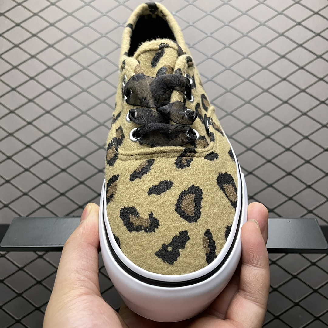 160 Vans 万斯 Authentic 豹纹 蕾丝鞋带 厚底增高款 低帮硫化休闲板鞋