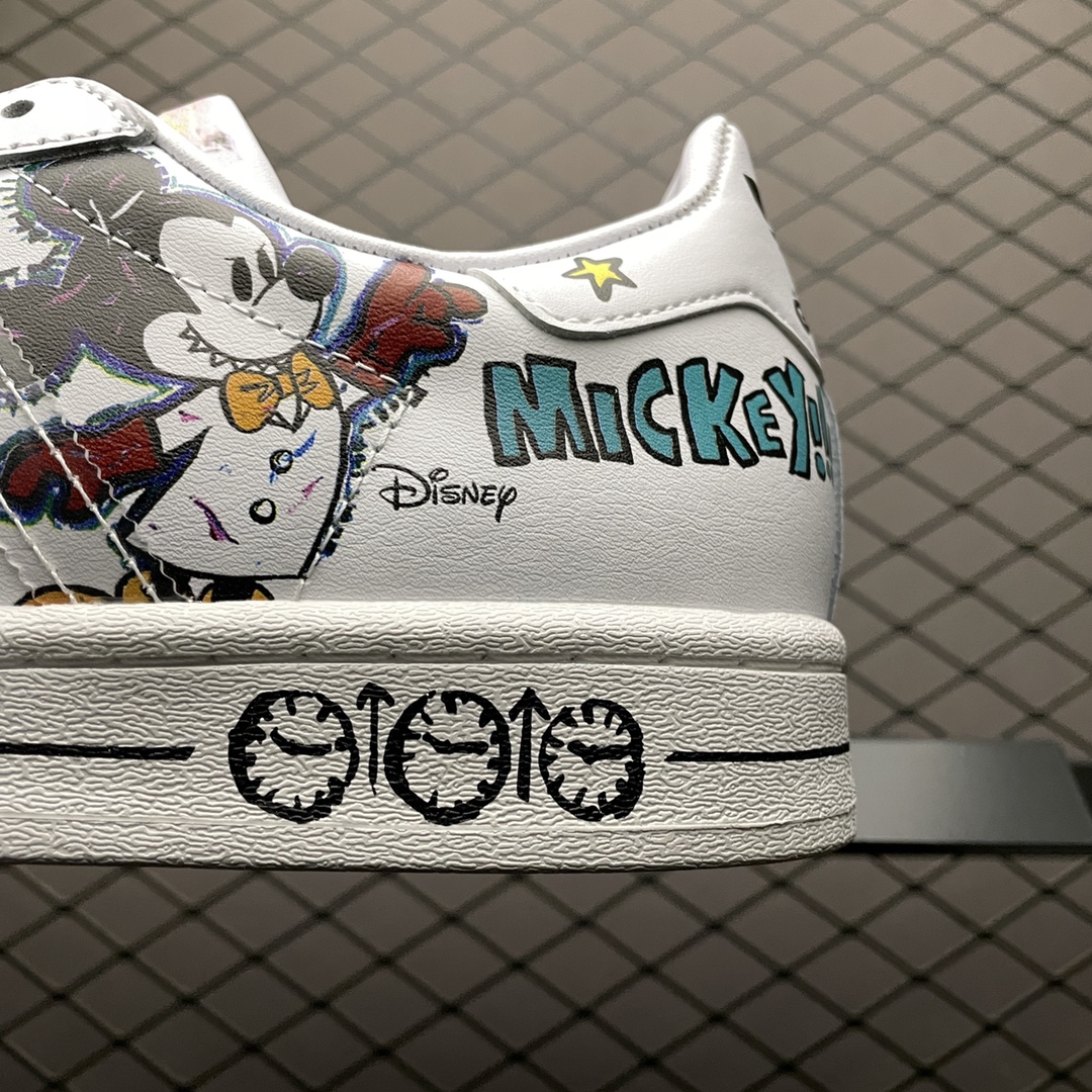 180 AD 阿迪 Superstar 贝壳头运动休闲板鞋 GZ8839