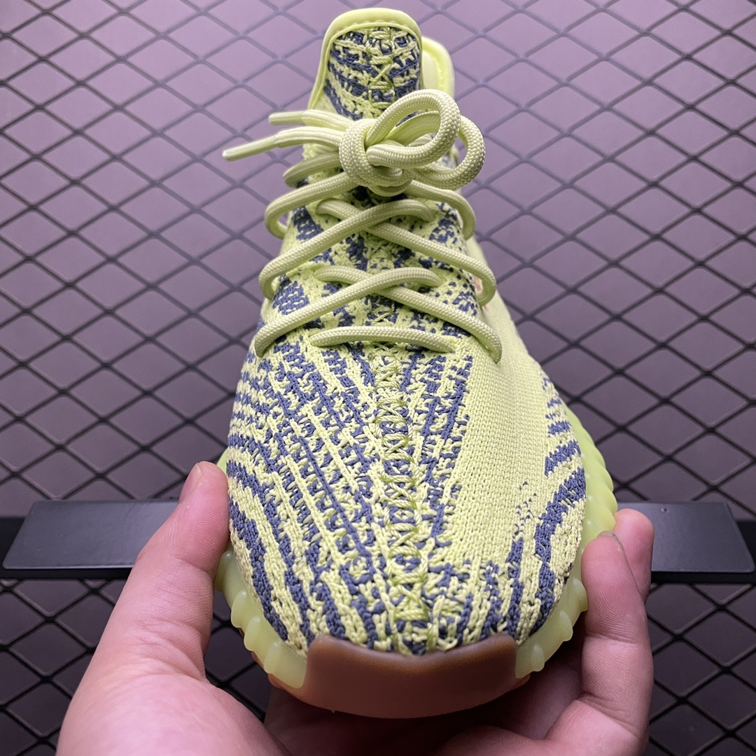 450 纯原版本 AD 阿迪 Yeezy Boost 350V2 侃爷椰子 ” Semi Frozen Yellow ” 黄斑马 B37572