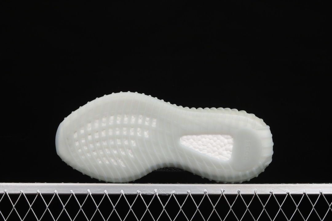 💰150真标💰180公司级💰260纯原版
Ad Yeezy 350 Boost V2“Ash Blue”GY7657 阿迪达斯椰子350二代 全新镂空水洗丹宁配色 巴斯夫Boost原底
尺码:36 36.5 37 38 38.5 39 40 40.5 41 42 42.5 43 44 44.5 45 46 47