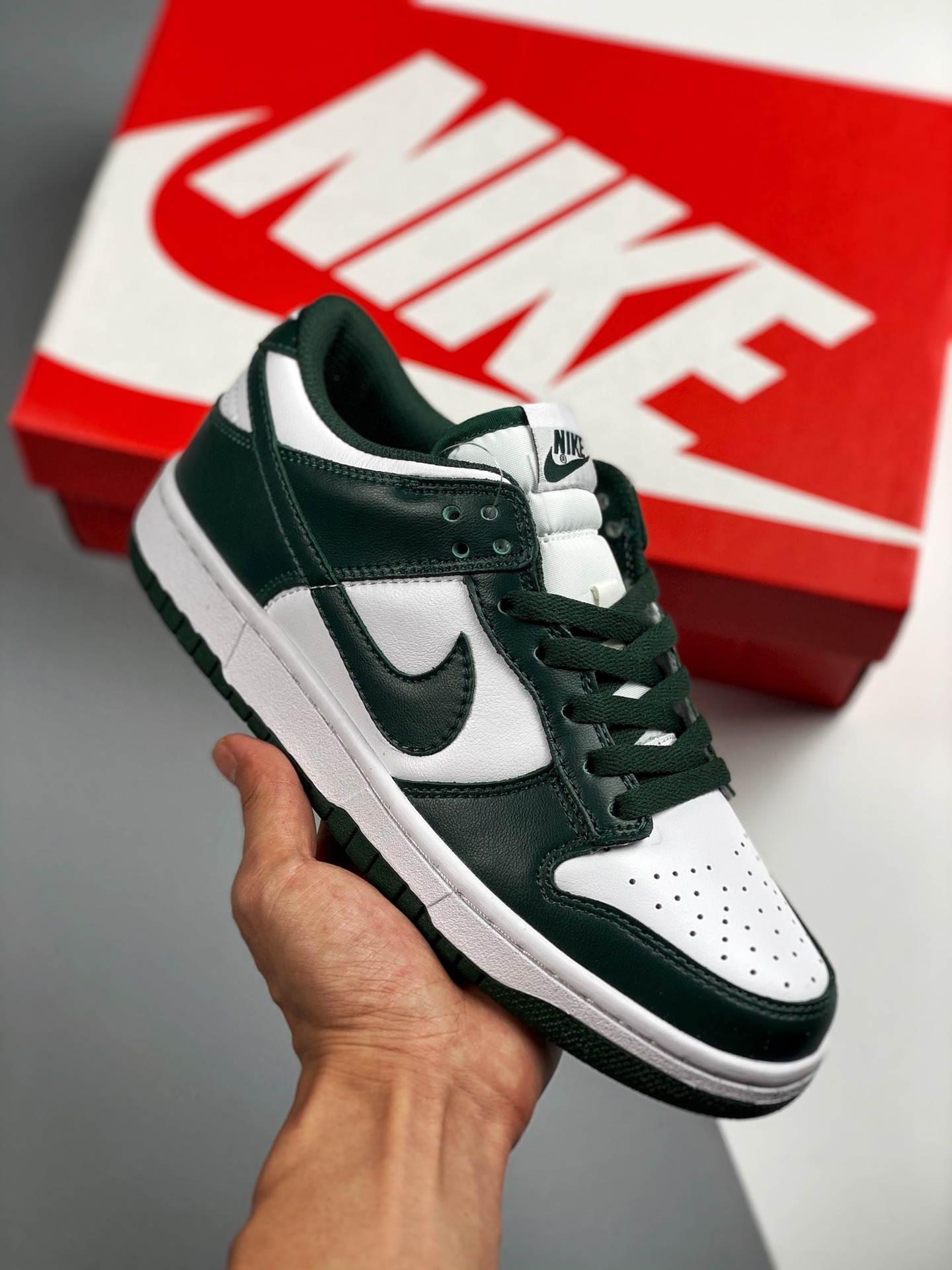 Nike Dunk Low Team Green blanco verde, material de cuero de primera capa, forma de zapato auténtica, muy rentable‼️ El …