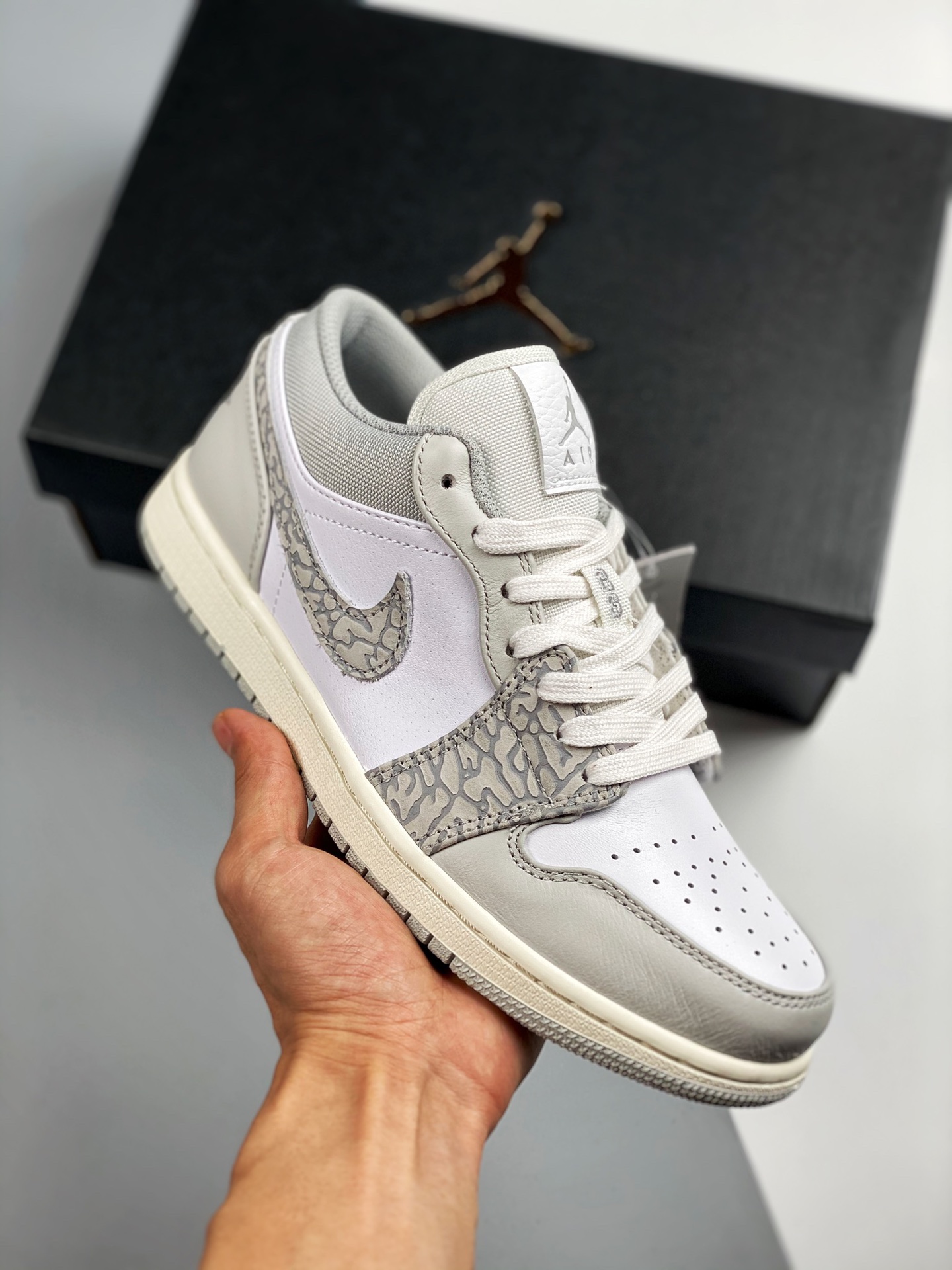 Versión verificada Air Jordan 1 Low blanco/gris con estampado de grietas, el mejor low-top del mercado, calidad tope. L…