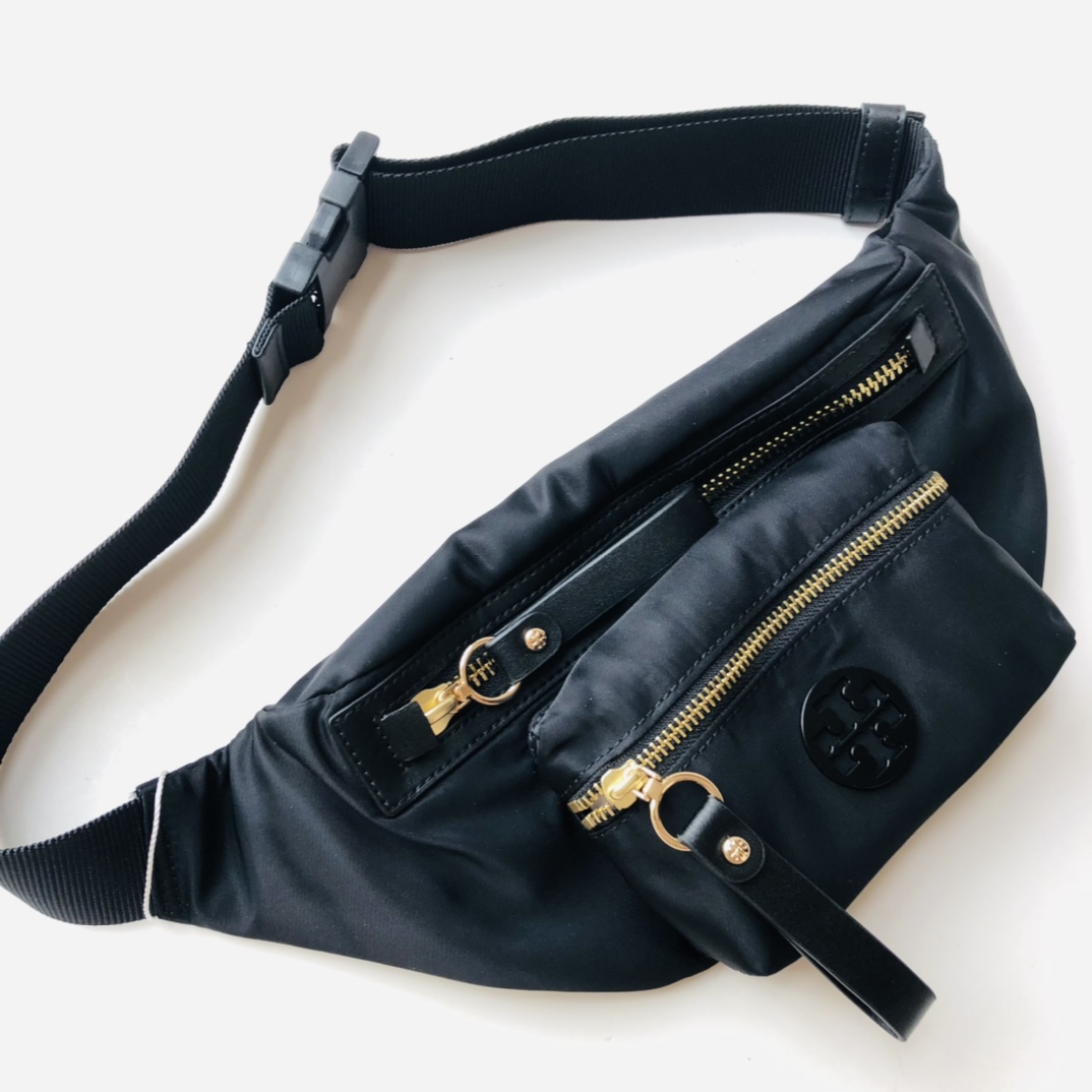 Tory Burch 1905款 TB新款腰包 黑色 尼龙配皮 休闲运动型腰包 胸包 两用型 适合日常使用 轻便
