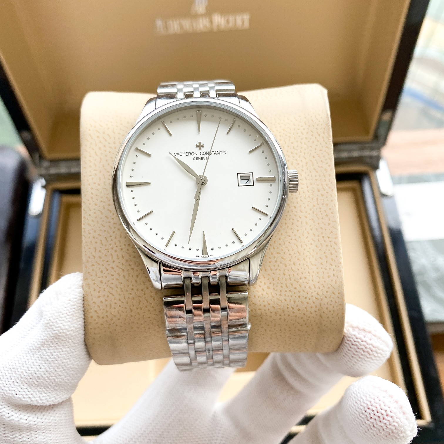 批360 🚄江诗丹顿（Vacheron Constantin ）精品男士腕表, 展示男士自信果敢的风度，魅力不凡，从容优雅，尽显精致细节与高超技艺，搭载多功能全自动机械机芯，顶级316精钢表壳，进口小牛皮表带，矿物质超强镜面，尺寸40*11，尊贵典范，绅士风范，身份的象征，展现你的独特品味！