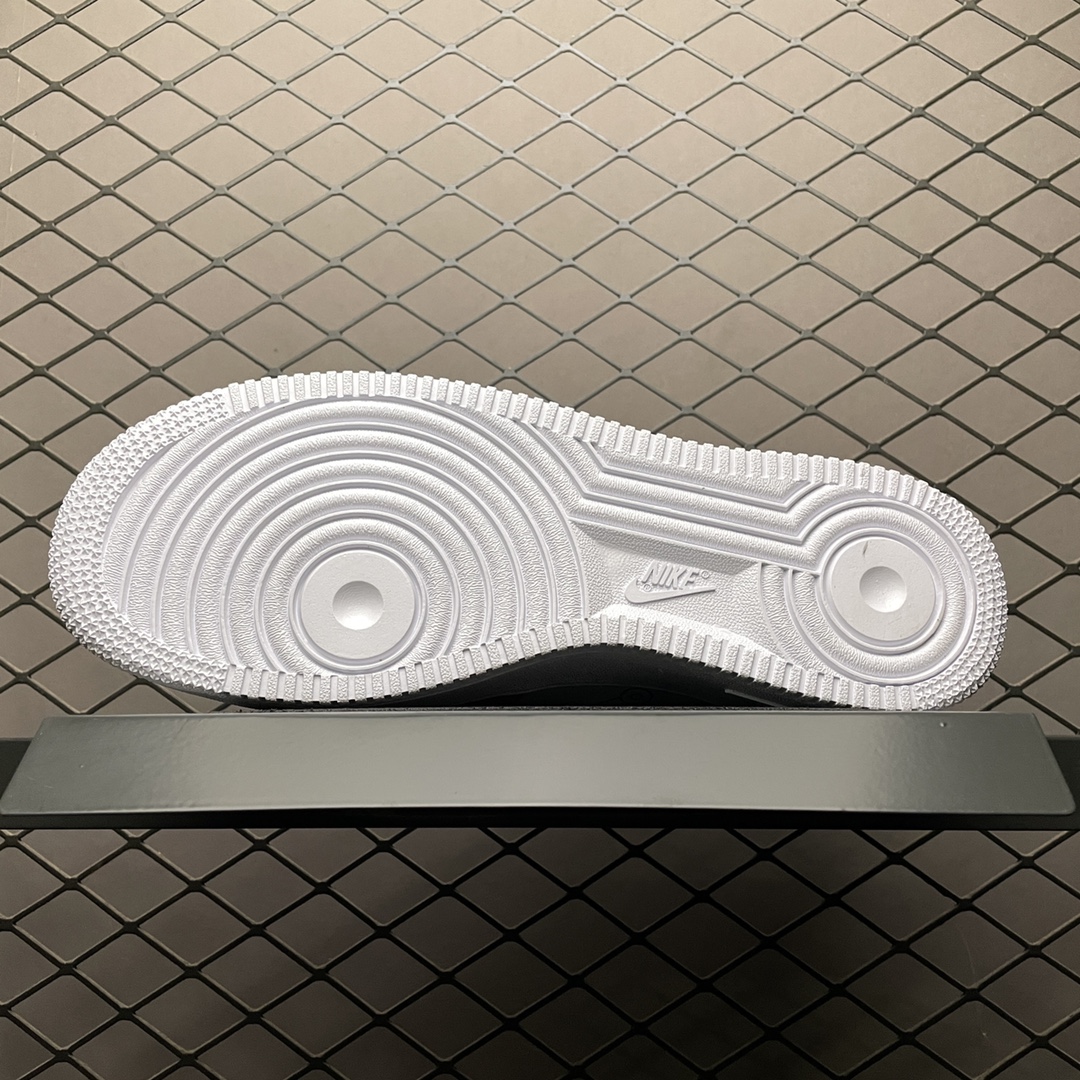 260 NK Air Force 1 空军一号低帮运动休闲板鞋 CW2288-112