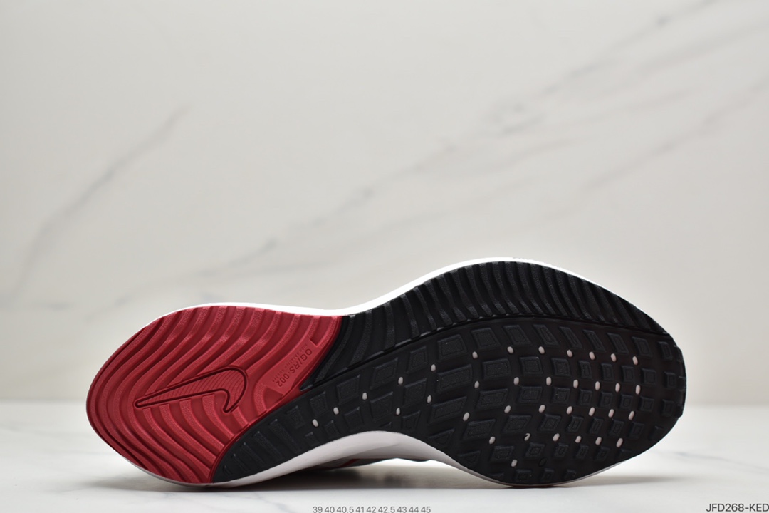 180 耐克Nike Air Zoom  Vomero 15全新科技 CU1855-103