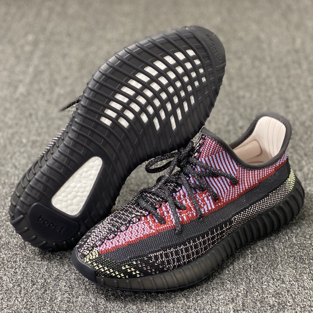 Yeezy350黑红满天星鞋码36-