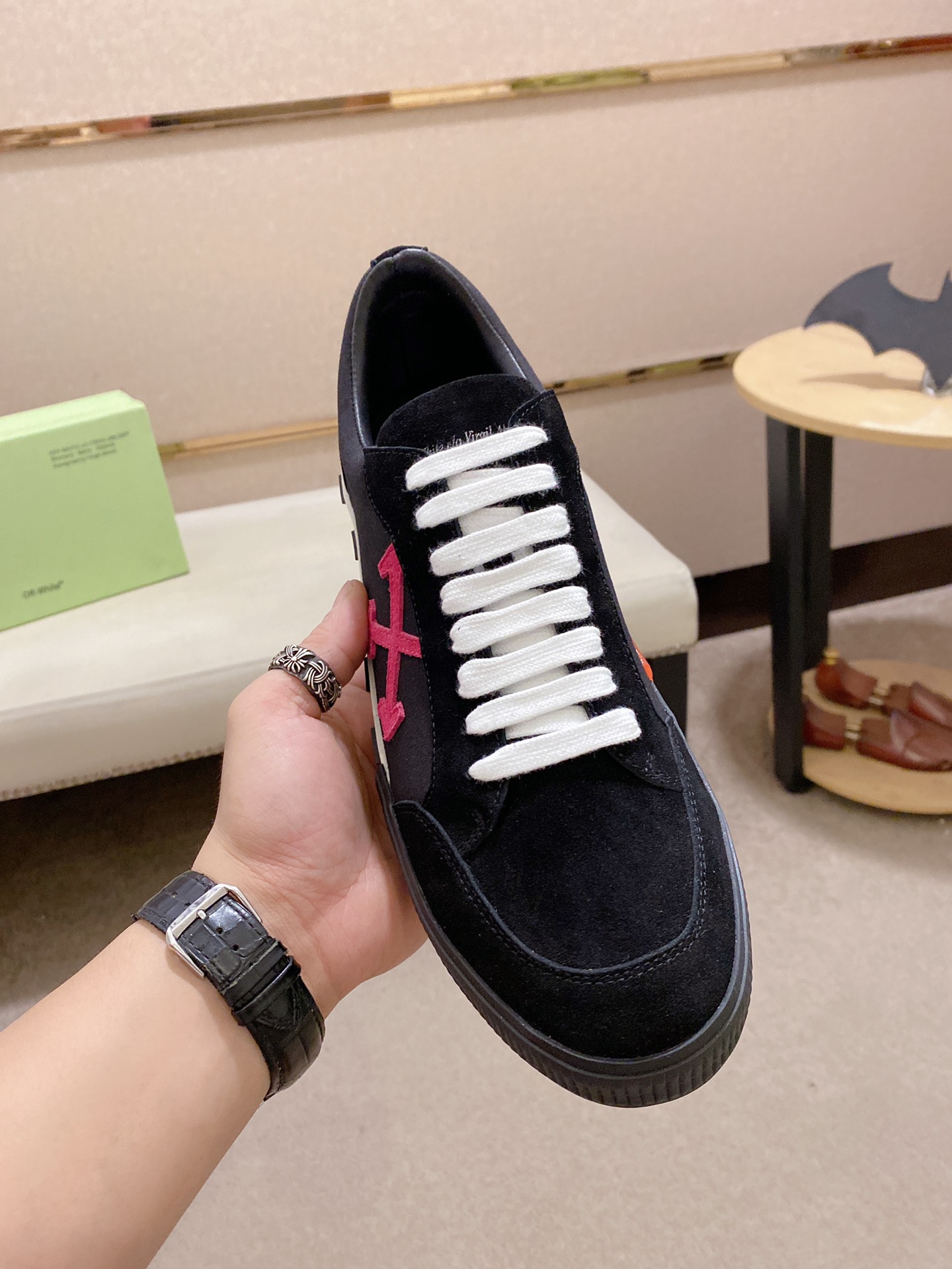 [Off - White Men