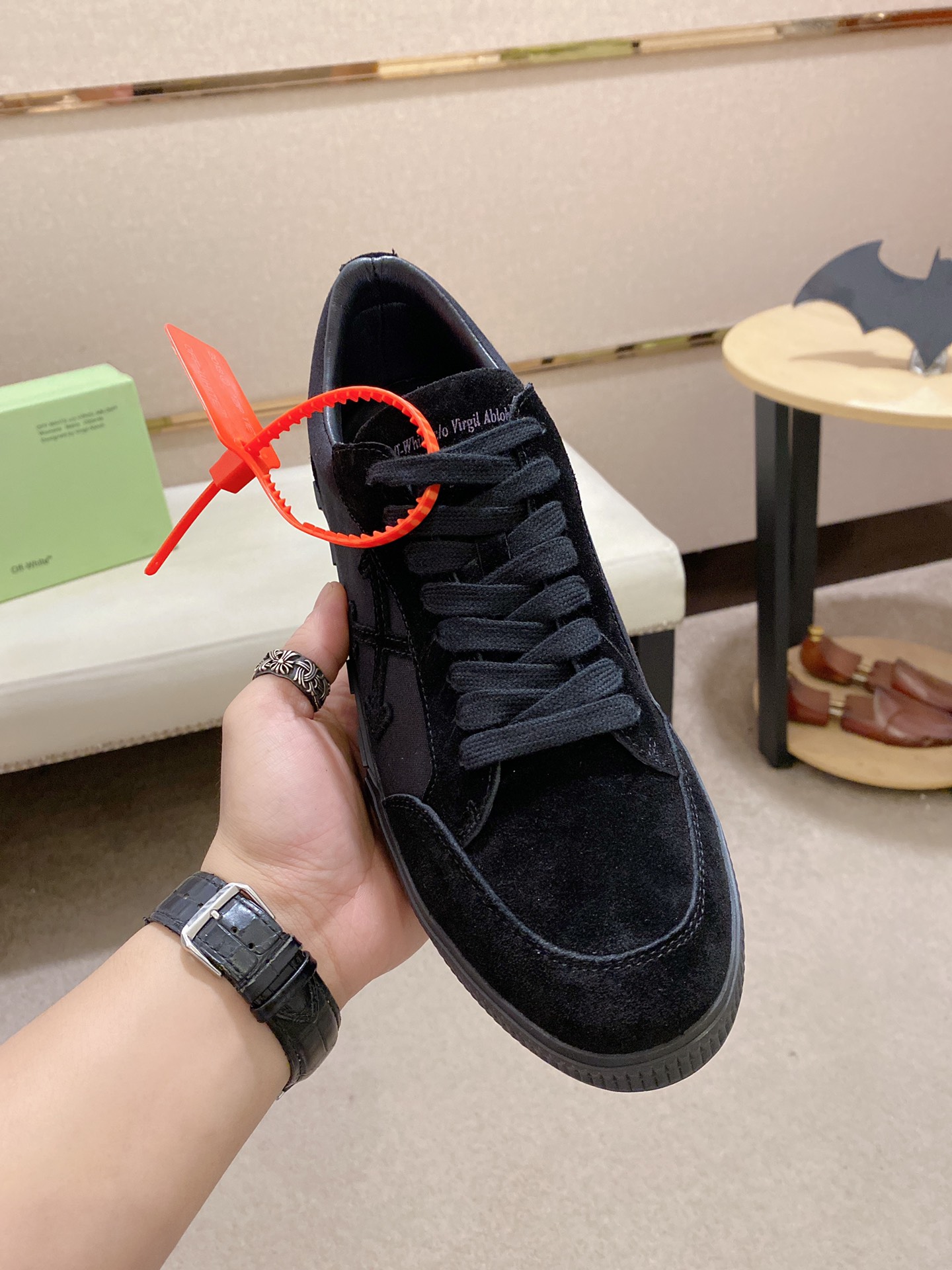 [Off - White Men
