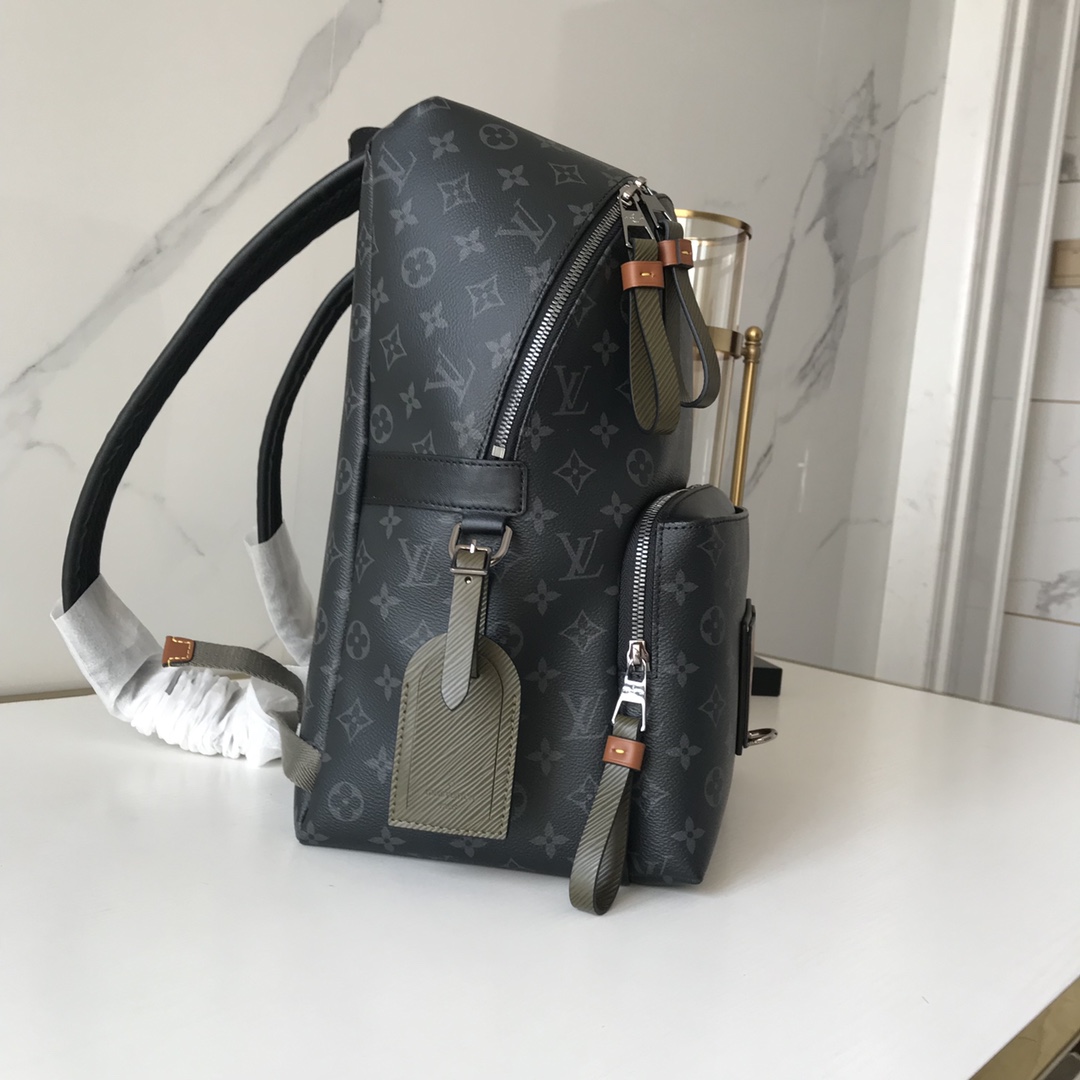 Louis Vuitton LV Discovery双肩包 M45218