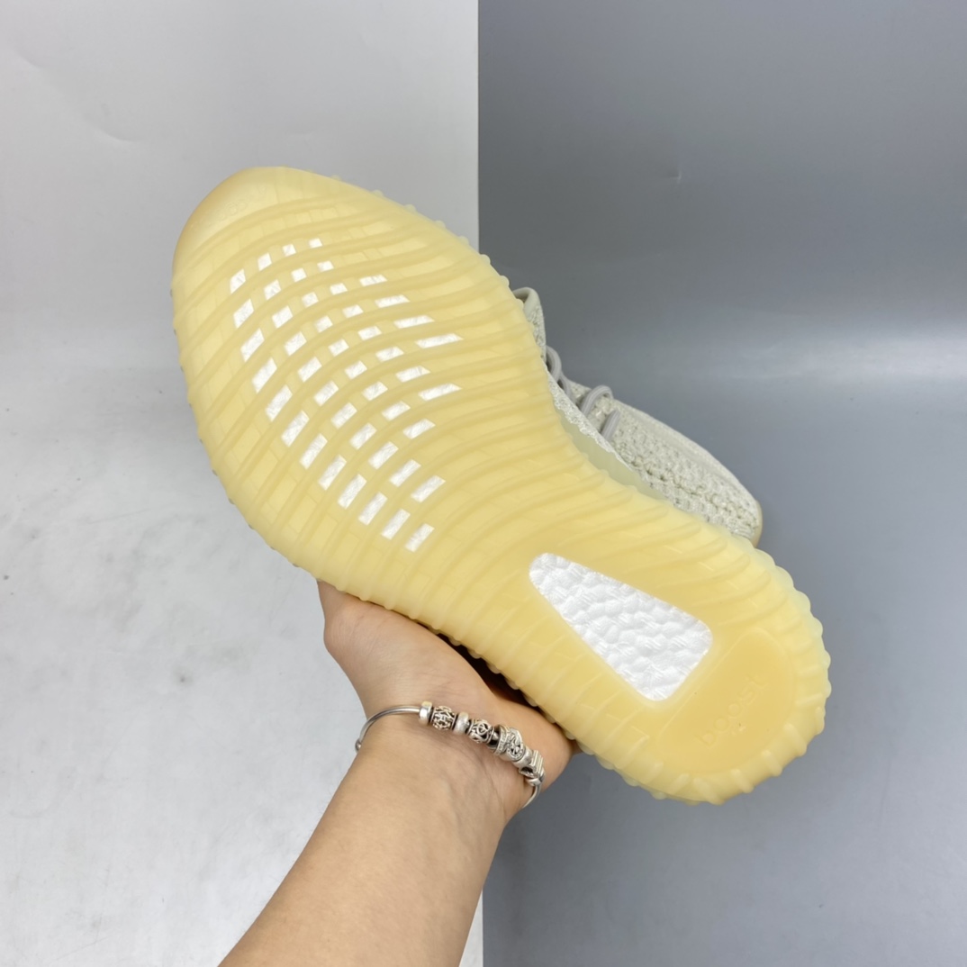 P300  Adidas Yeezy 350 Boost V2 阿迪达斯椰子350百搭轻便爆米花中底休闲运动慢跑鞋 GY3438