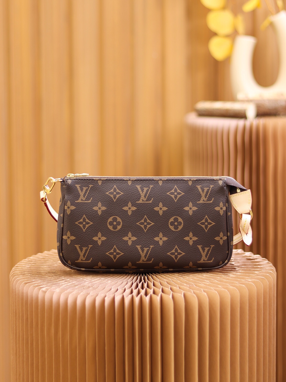 Louis Vuitton LV Pochette Accessoires麻将包 M40712