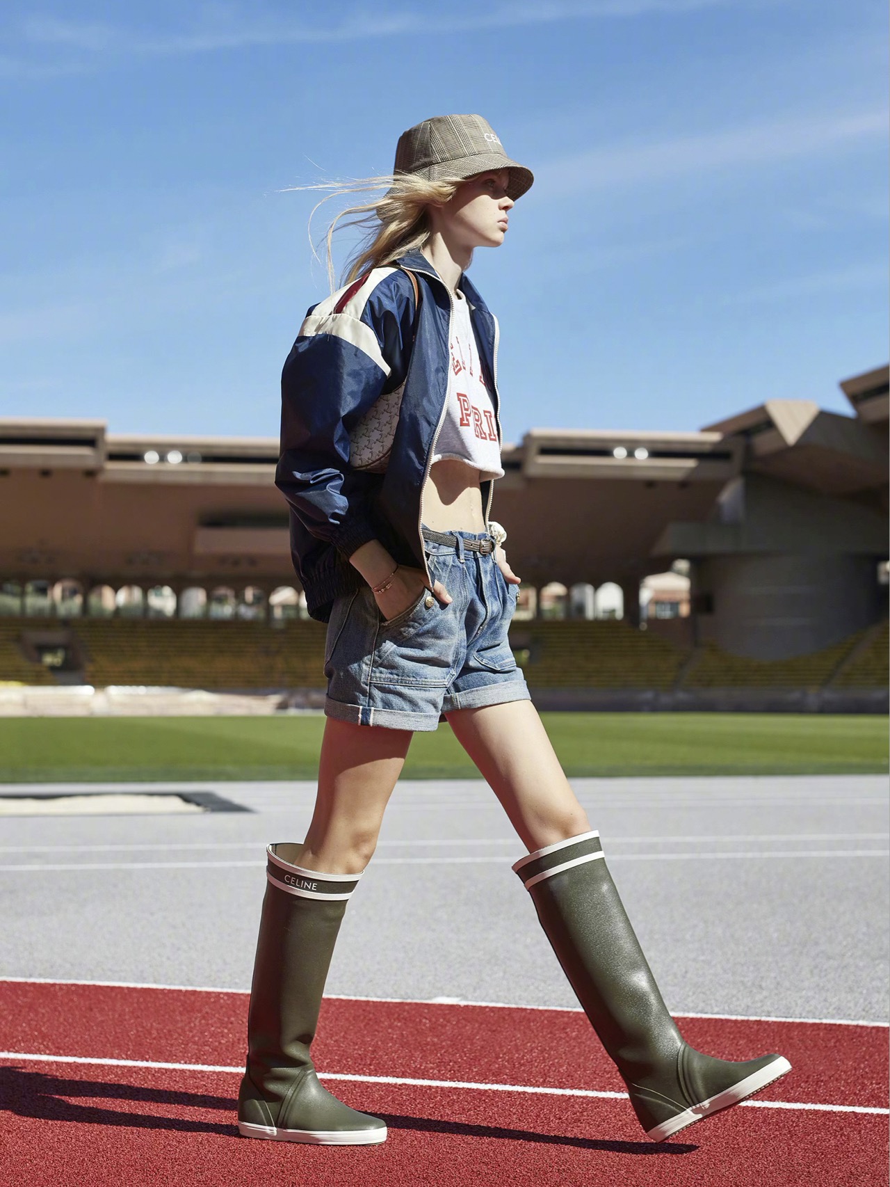 CELINE AVA 白花Ttiomphe腋下包 193952