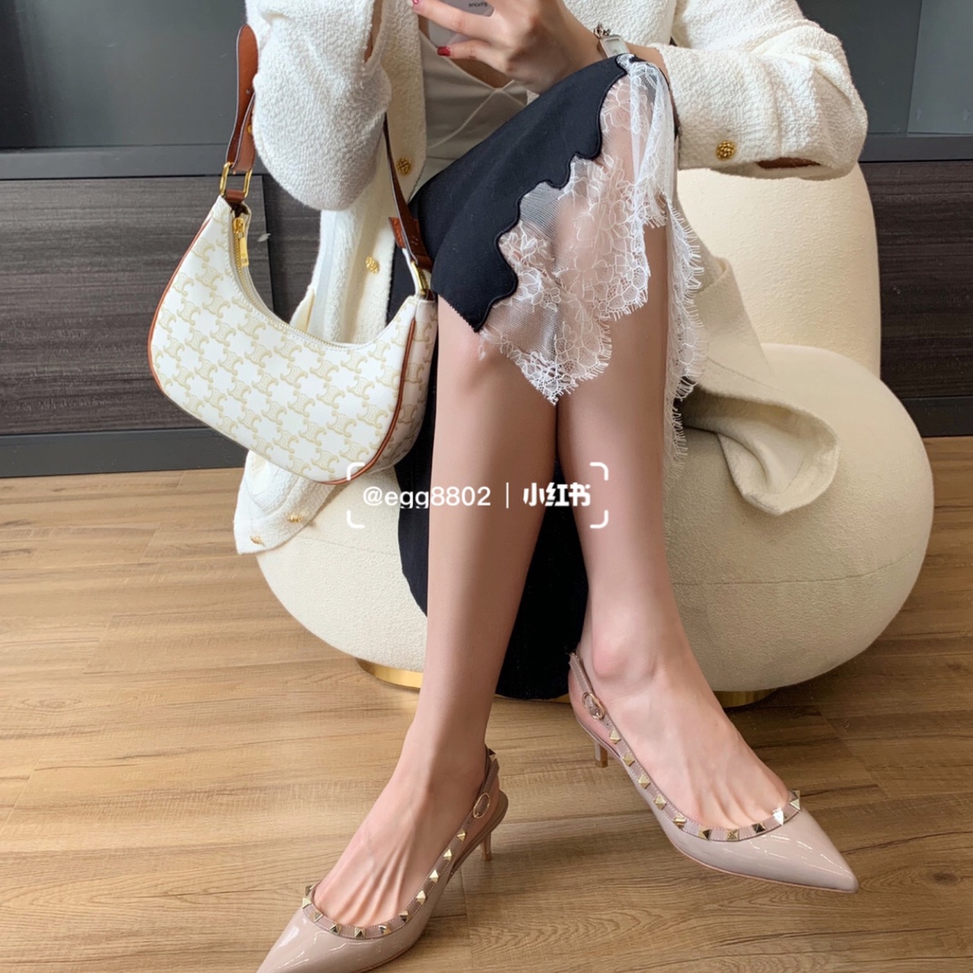 CELINE AVA 白花Ttiomphe腋下包 193952