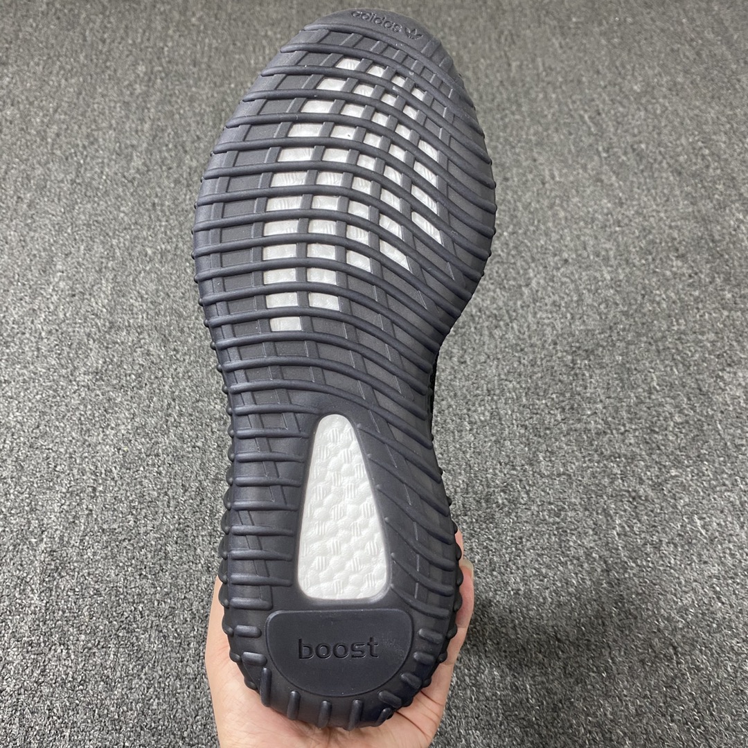 Yeezy350黑红文字鞋码36-4