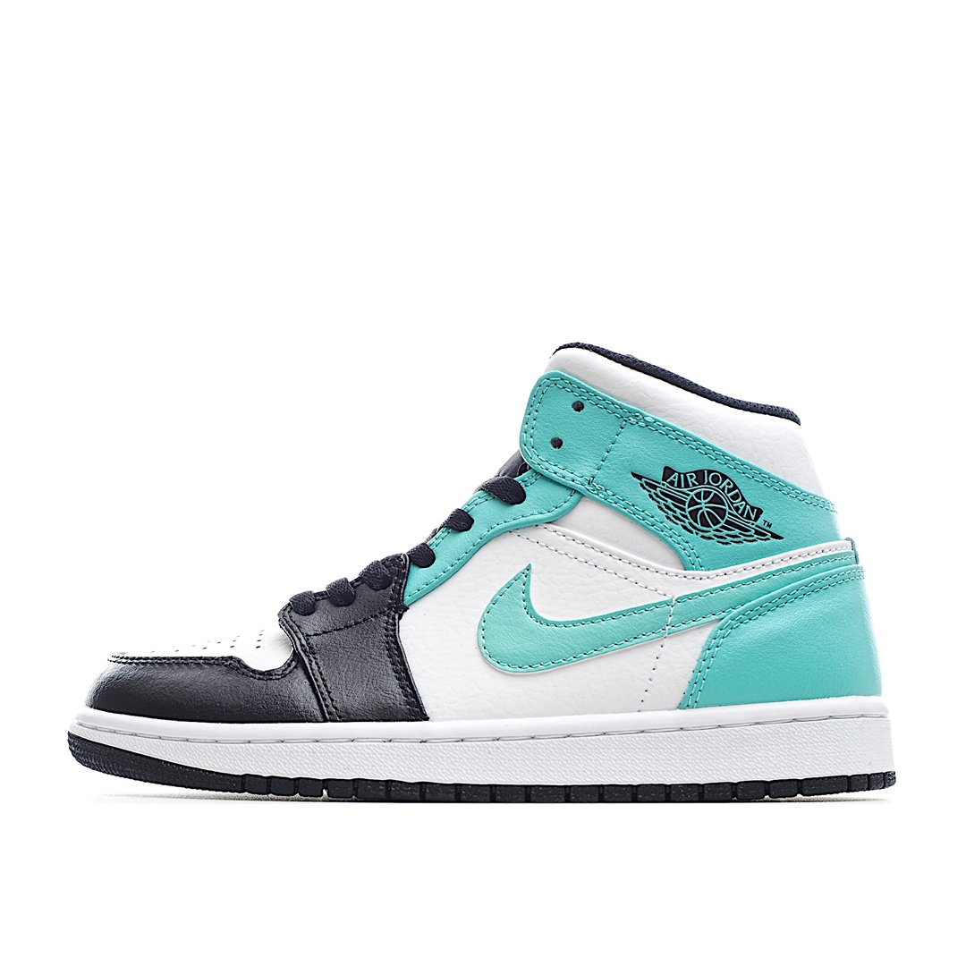 H5 新货 市面唯一天花板级别 Air Jordan 1 MiD 中帮 蒂芙尼绿 价格定位良心 几十个配色陆续出 平台专用代工流水线出品 一眼公司既视感 拿到手的一瞬间就与众不同 碾压市面所有版本 认准细节 全部原鞋开发 每一个配色都会采购原鞋确认细节 打破市面看图做货无好货之说 细节精确 所有配色原数据档案开发