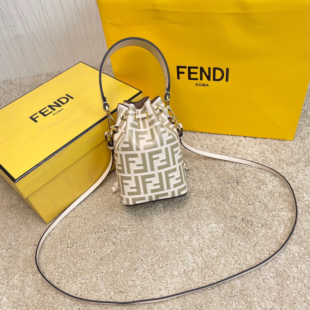 Fendi Mon Tresor水桶包 型号：8802