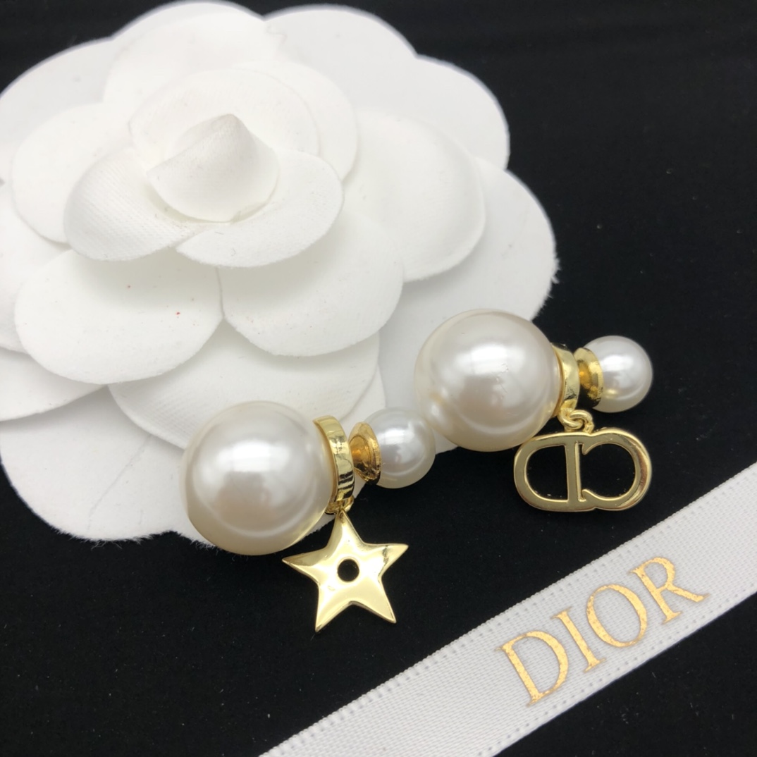 Dior 迪奥 一线 都爱的Dior· 迪奥