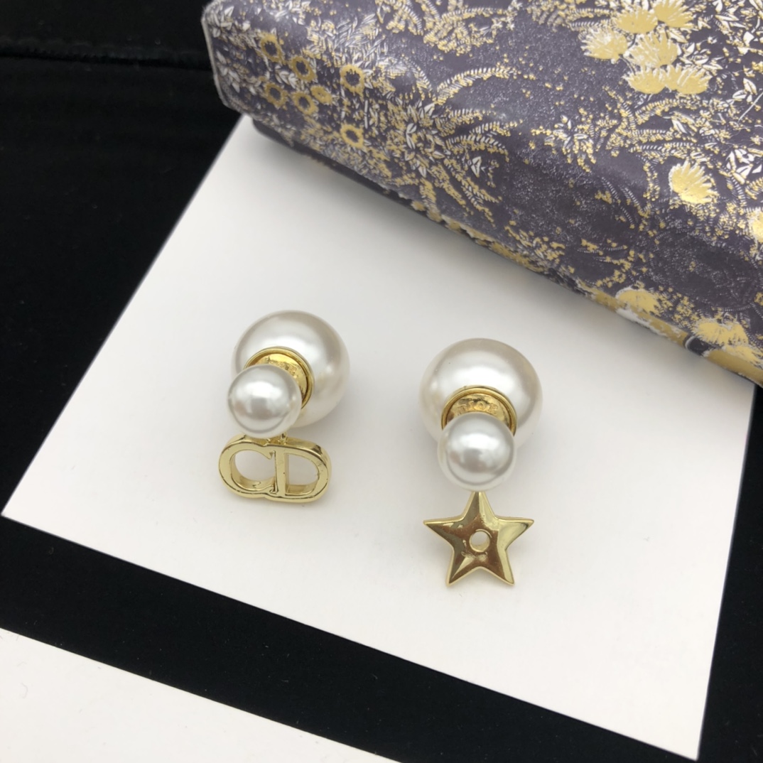 Dior 迪奥 一线 都爱的Dior· 迪奥